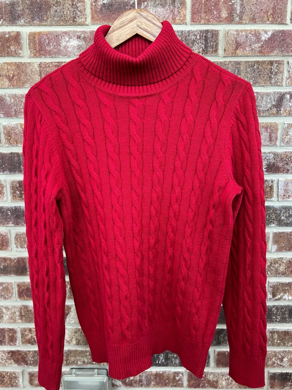 St. John's Bay Women's Size Large Red Cable Knit Cotton Blend Turtleneck Sweater